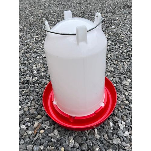 Abreuvoirs anti-gaspillage, couleur blanche rouge